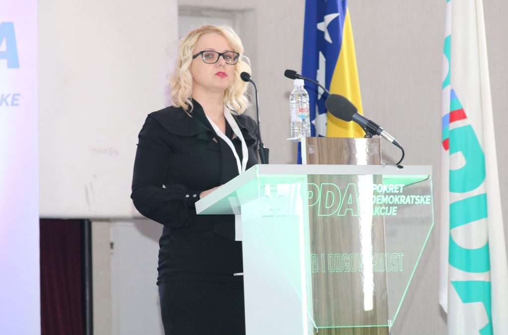 Elzina Pirić izabrana za predsjednicu Općinskog odbora PDA Banovići