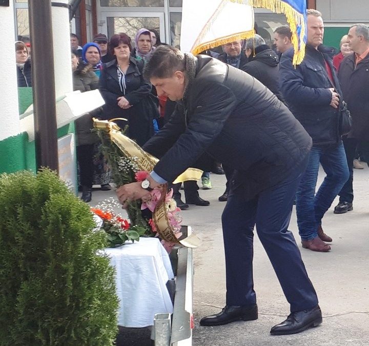 Topčagić: Ne smijemo zaboraviti borce i šehide koji su nesebično stali u odbranu naše države